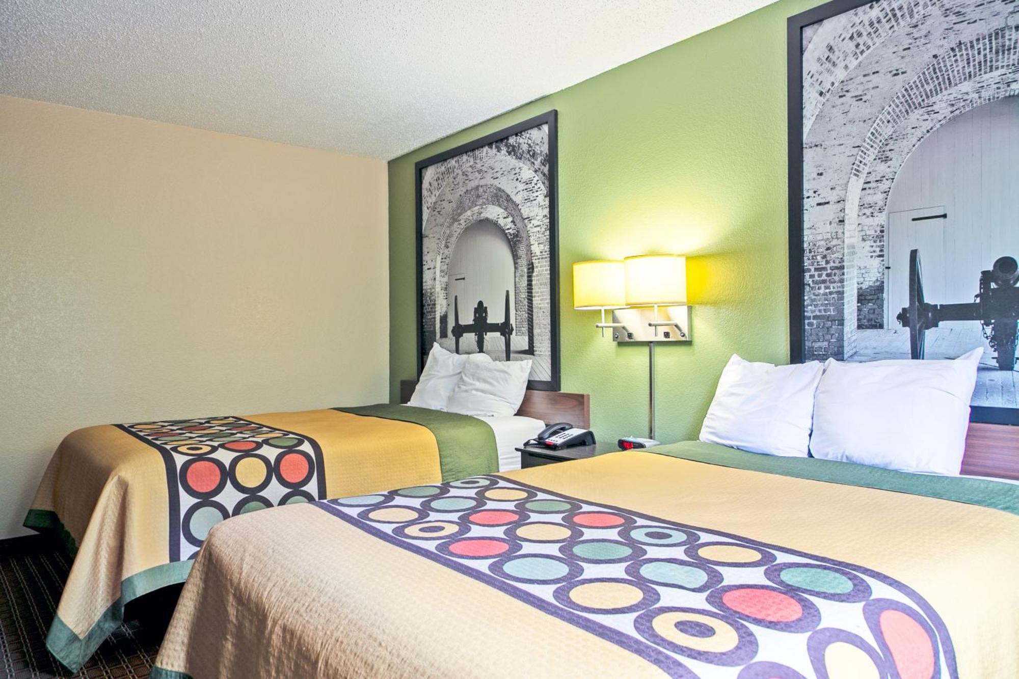 Super 8 By Wyndham Augusta Ft Eisenhower Area Экстерьер фото